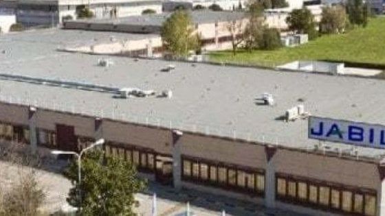  Jabil: solidarietà ai 190 licenziati dai lavoratori Whirlpool