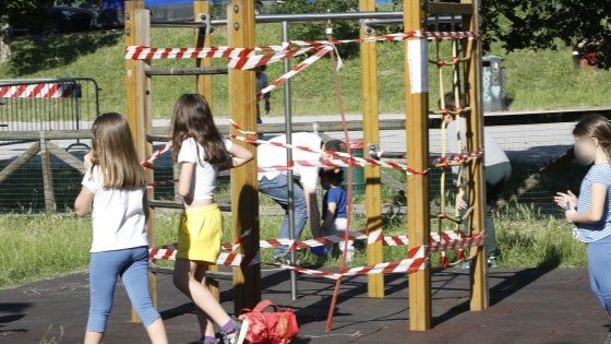 Bologna proroga la chiusura delle aree giochi all'8 giugno