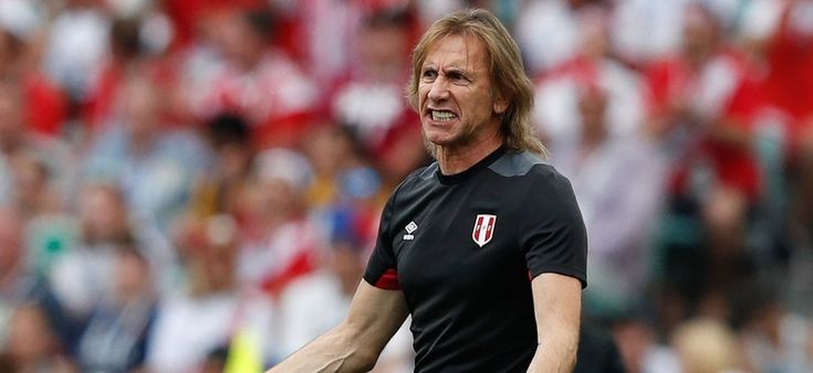 Perù-Australia, Gareca: "Sono orgoglioso dei miei uomini". van Marwijk: "Fuori a testa alta"