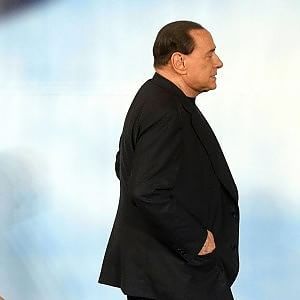 Vertice ad Arcore tra Berlusconi e Murdoch: sul tavolo la pay tv