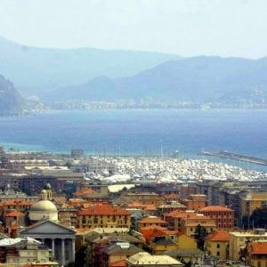 Spariti soldi e alloggi, indagato l'ex sindaco di Lavagna finanziò la sua coop