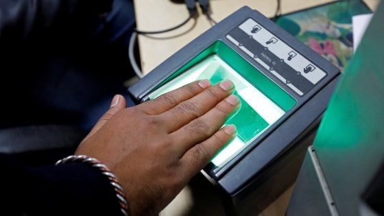 India, si della Corte suprema al sistema di identificazione biometrica più grande al mondo