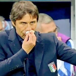 Italia dura, concreta e arrabbiata: è nato il "Contismo"