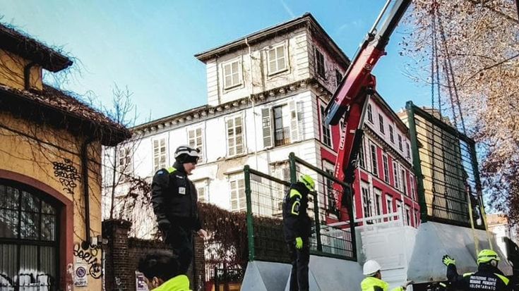 Rimossi i blocchi per Askatasuna, Vanchiglia torna alla normalità