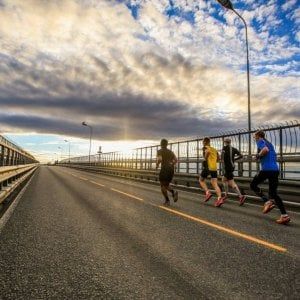 Retorica, doping e scorciatoie: la metafora della coperta e le nostre debolezze di runner