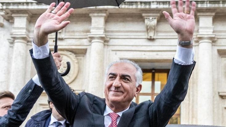 Pahlavi: “Contatti con l’Iran, sono pronto a tornare per l’assalto finale al regime”