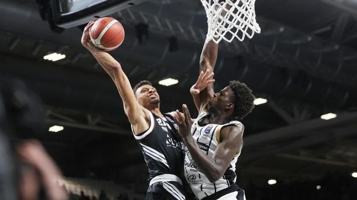 Basket, play-off: Bologna domina Trento, Venezia piega Tortona