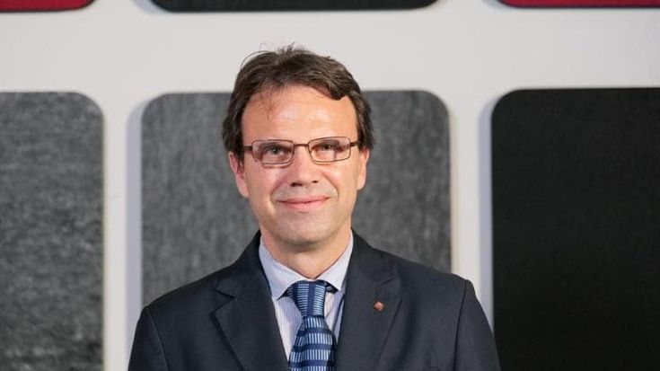 Tronzano: “Puntiamo sull’aerospazio, ma non siamo capitale della guerra”