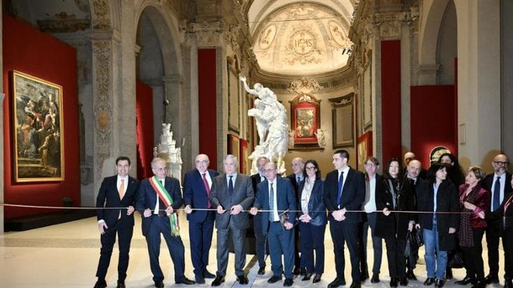Rogoredo, le bugie del poliziotto. Trump e le canzoni di protesta