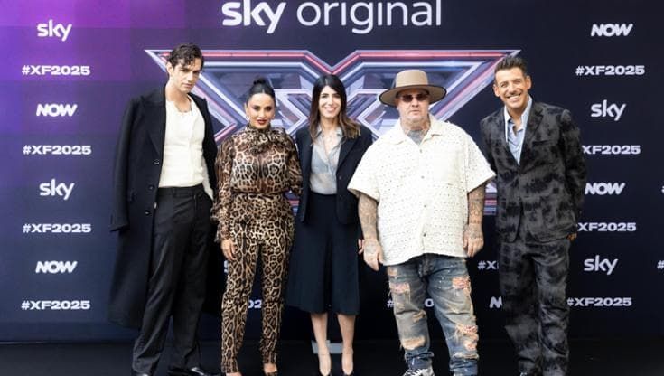 X Factor: si riparte. Napoli ospiterà ancora la finalissima