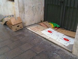 Il portico di Piazza Vittorio<br />un dormitorio per i senzatetto