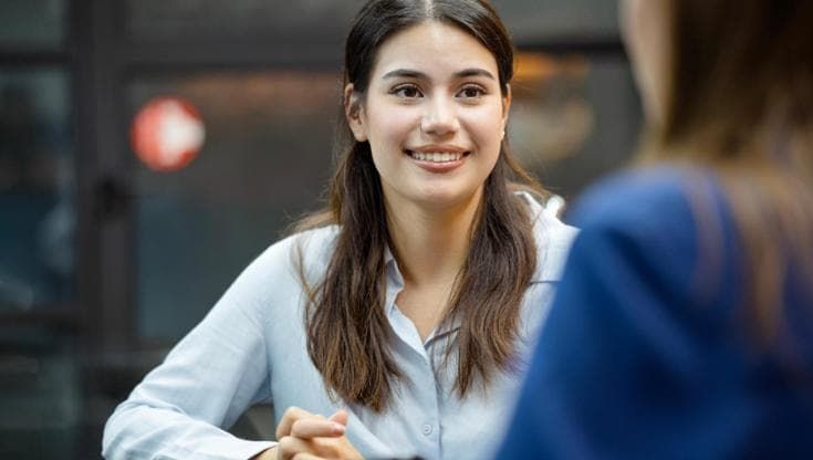Contro la carenza dei talenti, le aziende puntano sulla ‘forza lavoro rinnovabile’