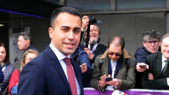 M5S, Di Maio: "Superiamo i campi rom ma sgomberiamo anche chi occupa abusivamente come CasaPound"