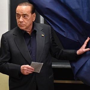Il ritorno di Silvio: Berlusconi è di nuovo parlamentare, cinque anni dopo la decadenza