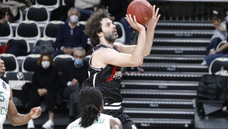 Immenso Teodosic, la Virtus conduce 1-0
