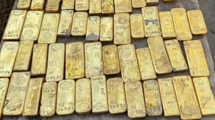 Belgio, scava nelle fognature e trova nove milioni di euro in lingotti