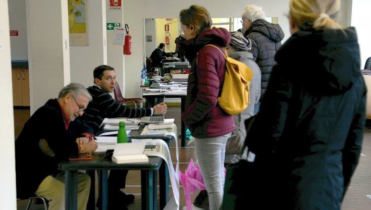 Le primarie del Pd, vince Schlein, doppiato Bonaccini: Milano vuole il cambiamento