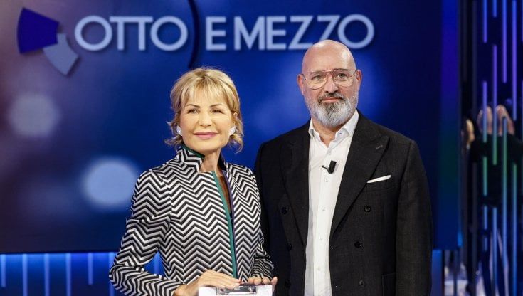 Congresso Pd, Bonaccini: "Mi candido se utile. Riaprire confronto con i 5S". E sulla pillola abortiva Ru486: "La distribuiremo nei consultori" 