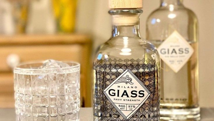 Amaro Lucano acquista il 35% di Giass, il primo dry gin 100% milanese nato da cinque amici e una lavastoviglie
