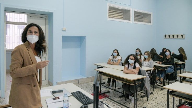 La scuola è iniziata da oltre un mese ma è ancora allarme supplenti