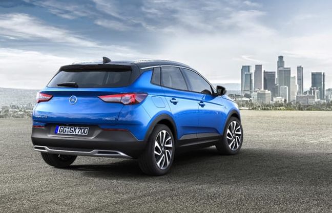 Opel Grandland X, il Suv che mancava