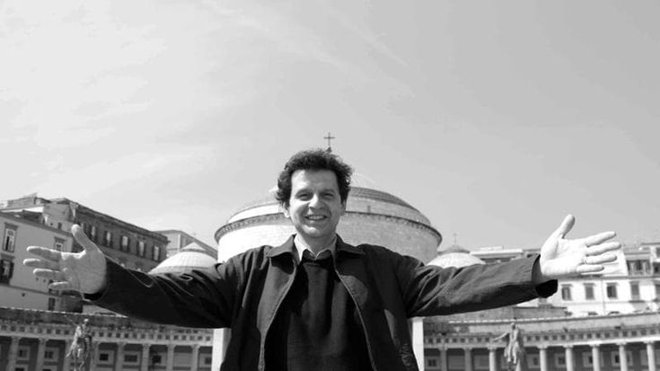 Marco Mario de Notaris: “Io, attore operaio, amo i ruoli estremi”