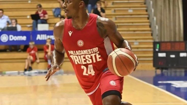 La Pallacanestro Trieste diventa americana, Ghiacci general manager