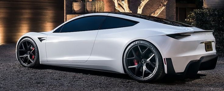 "Roadster", il debutto si avvicina: sarà la Tesla più veloce di sempre