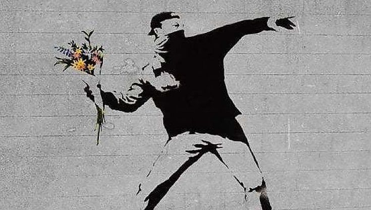 Bari, Banksy in mostra al teatro Margherita: dal 9 aprile esposte 40 opere simbolo della street art mondiale