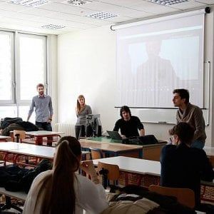 Settecentomila studenti andranno a scuola il pomeriggio