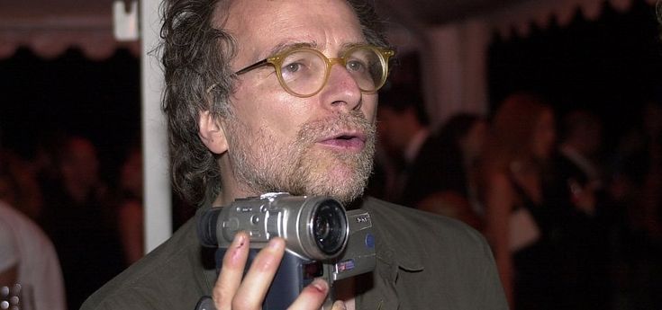 Egh, il progetto misterioso: l'"uovo" di Enrico Ghezzi sbarca alla Mostra di Venezia