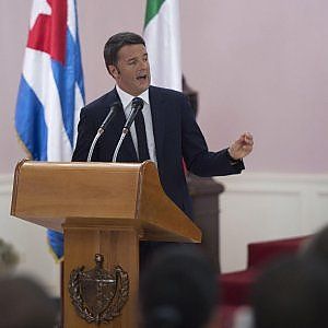 Stabilità, Renzi alla sinistra Pd: "Basta costante coro di polemiche"
