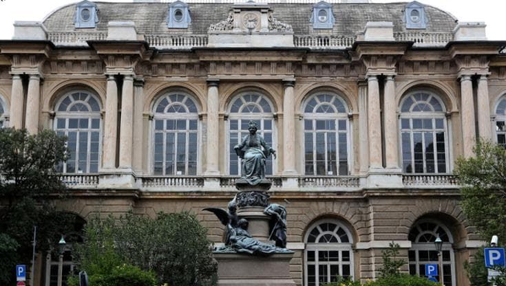 Aumento tariffe intramoenia al Galliera, è muro contro muro tra ospedale e medici
