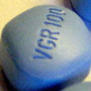 Firenze, sorpresi tre volte a fare sesso, ai giardini e in ospedale: "Tutta colpa del Viagra"
