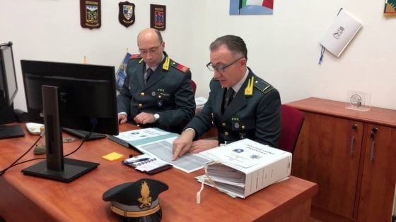 Truffa all’Inps, pensioni e indennità di invalidità non dovute. Avviso di conclusioni indagini per 40 persone 