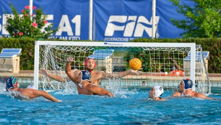 Si torna in vasca: la A1 di pallanuoto riprende col derby Nuoto Catania-Telimar