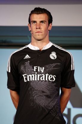 Real Madrid, un dragone per la Champions: la maglia &egrave; nera