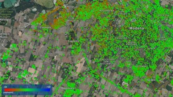 Arriva il controllo delle reti fognarie via satellite