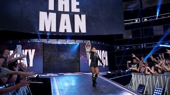 Wrestling, Becky Lynch difende la corona in Canada: ''Sono pronta''