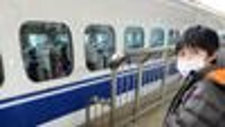 'Verso Tokyo, 23 ore in un paese devastato'