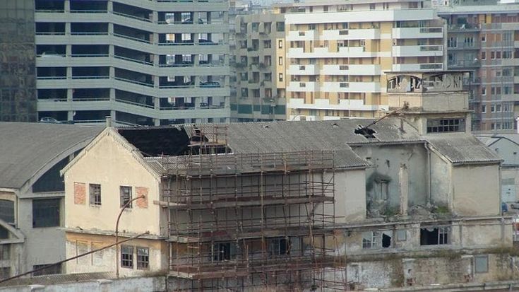 Bari, muore un altro ‘ragazzo della Fibronit’: 59enne ucciso da un mesotelioma, le vittime ora a quota 700. "Dobbiamo ringraziare i signori dell’amianto”