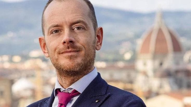 Firenze, il consigliere Pd si dimette. Italia Viva: “Era incompatibile, restituisca le indennità”