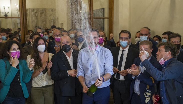 Lepore sindaco di Bologna, le immagini del trionfo