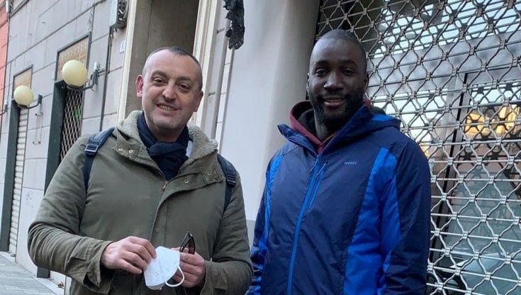 Savona, mediatore culturale del Gambia adottato dal suo insegnante