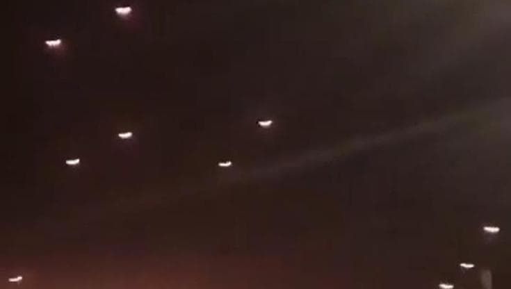 Arabia Saudita, attaccato l'aeroporto internazionale di Dammam: lo sciame dei droni