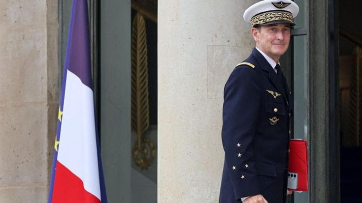 Il Capo di Stato Maggiore francese avverte: “Il Paese si prepari a perdere i suoi figli in guerra”