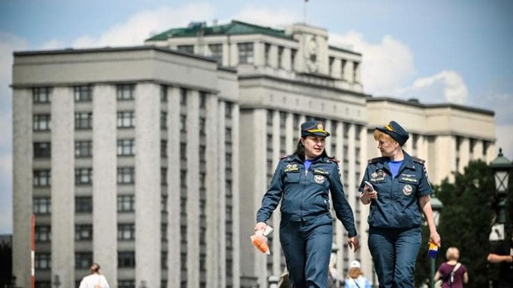 Mosca allarga la leva. Il capo della commissione Difesa della Duma: “Sarà mobilitazione generale”