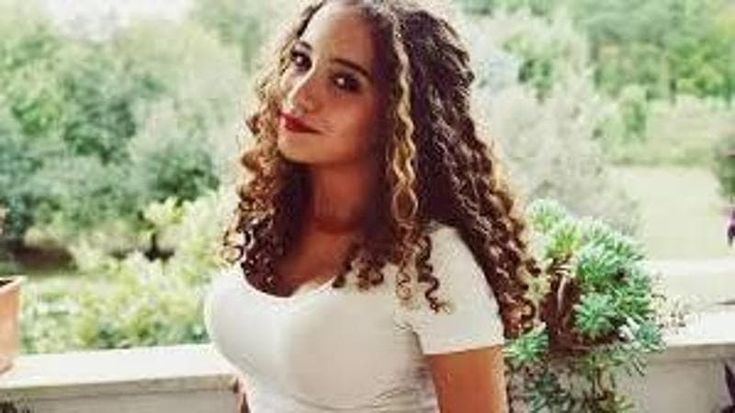 Camilla Sanvoisin vittima di maltrattamenti: si indaga sui contenuti del diario e del cellulare