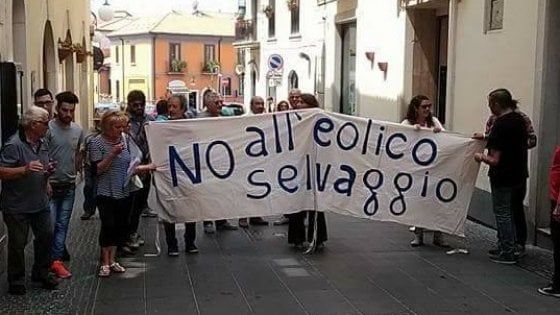 Potenza, è di nuovo via libera alle pale eoliche a Piani del Mattino