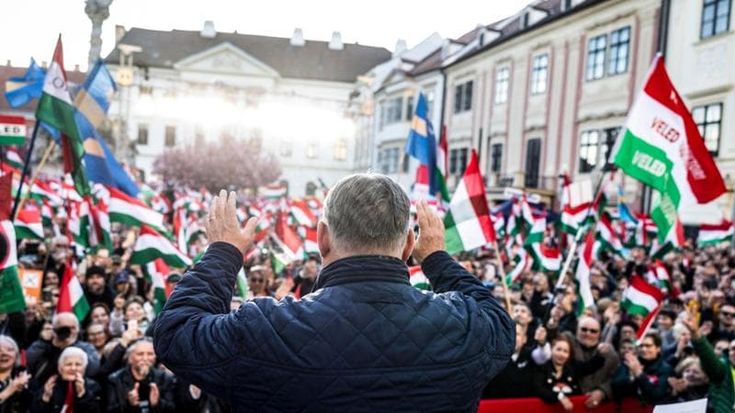 Nelle campagne ungheresi dove vige il sistema Orbán. “Se non lo voti sei finito”